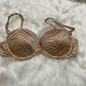 Y2K PINK Victoria's Secret Zebra Print Bra in Pink and Tan